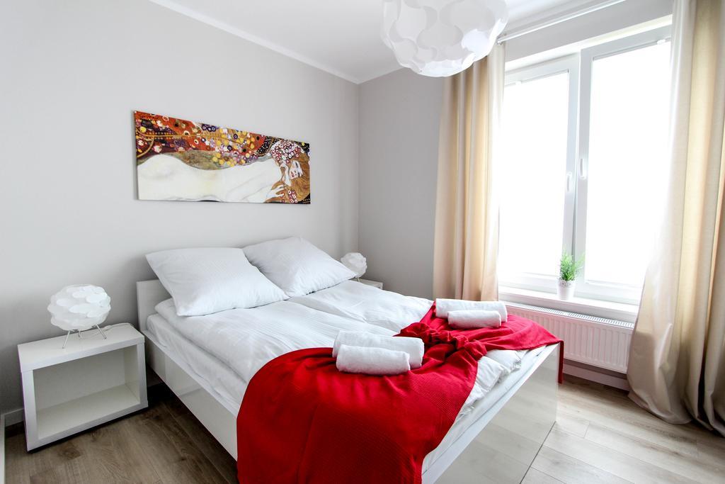Rezydencja Apartamenty Ostrowski أوسترونيه مورسكية المظهر الخارجي الصورة
